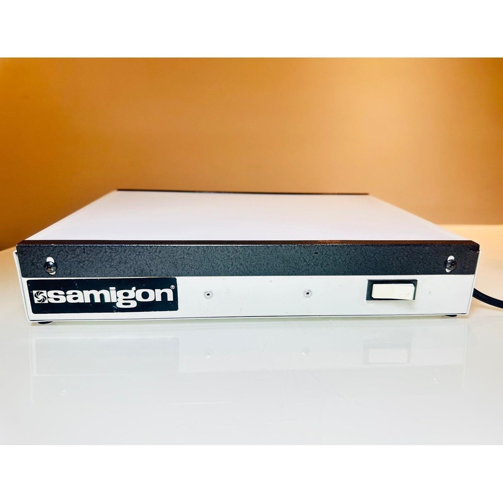 Vintage Samigon Light Box 5000K Color Correct 8.5x11.5 Artist Photographer 1993